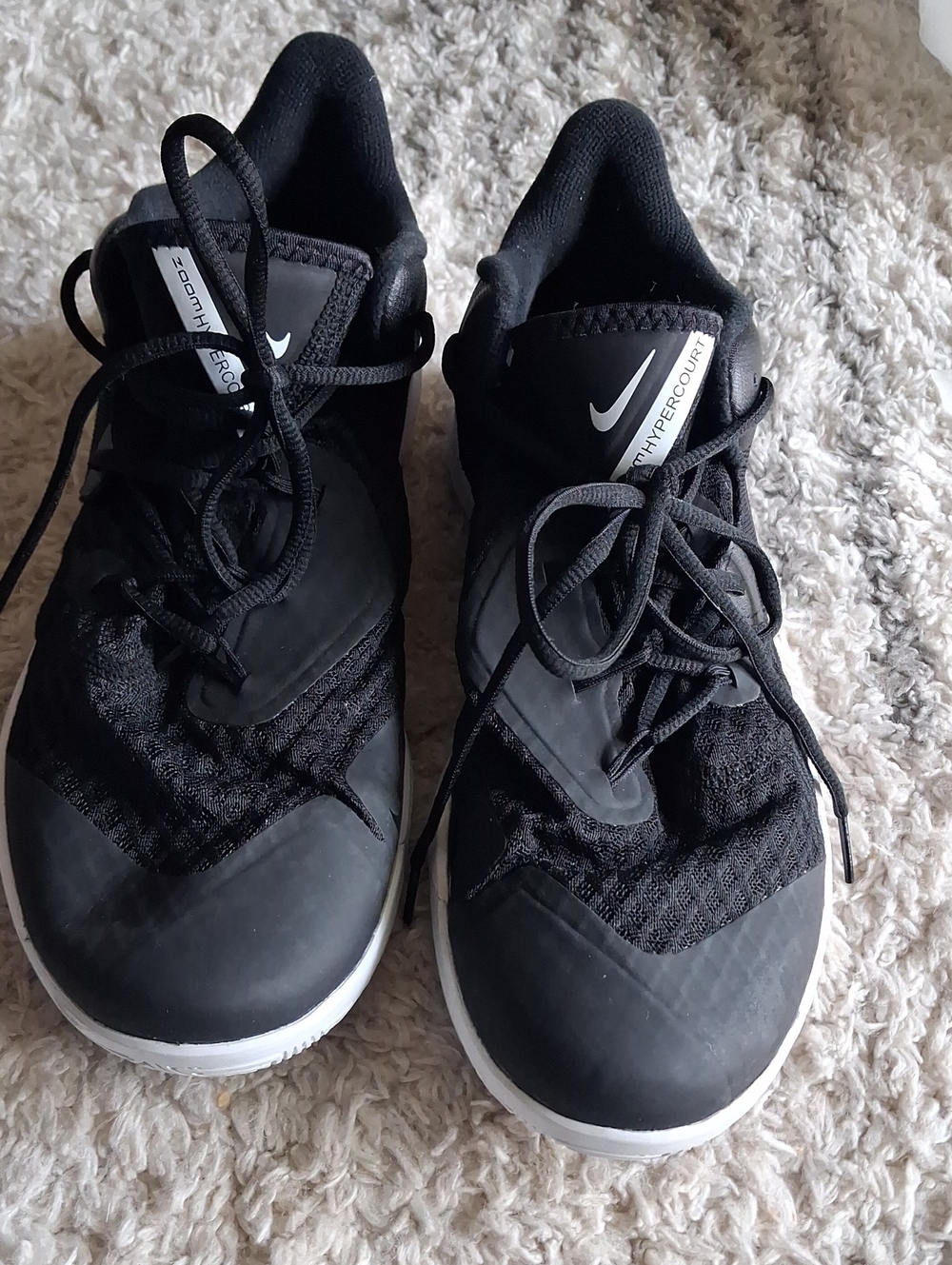 Nike ZOOM HYOER SPEED COURT 11 Black and White Athletic Tennis Shoes